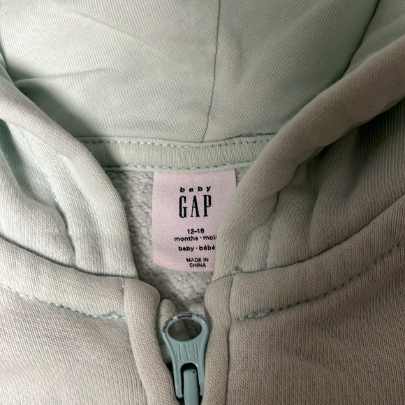 12-18M GAP one piece jumpsuit - Picture 4 of 5